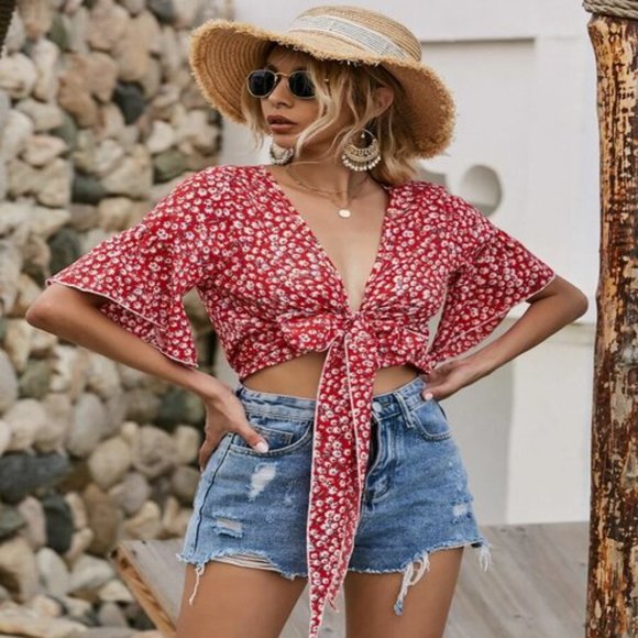 3/$25💦 HPick!  NWOT Floral Puff Sleeve Crop Top L - Picture 8 of 11